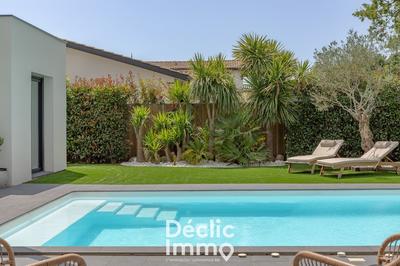 Maison - 162 m² - 7 pièces