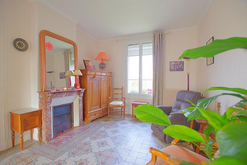 Maison - 105 m² - 5 pièces