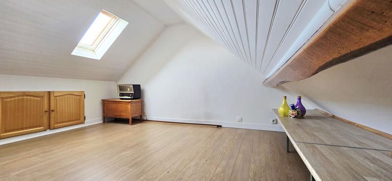 Maison - 100 m² - 6 pièces