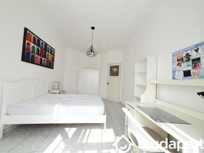 Chambre - 13 m² - 1 pièce