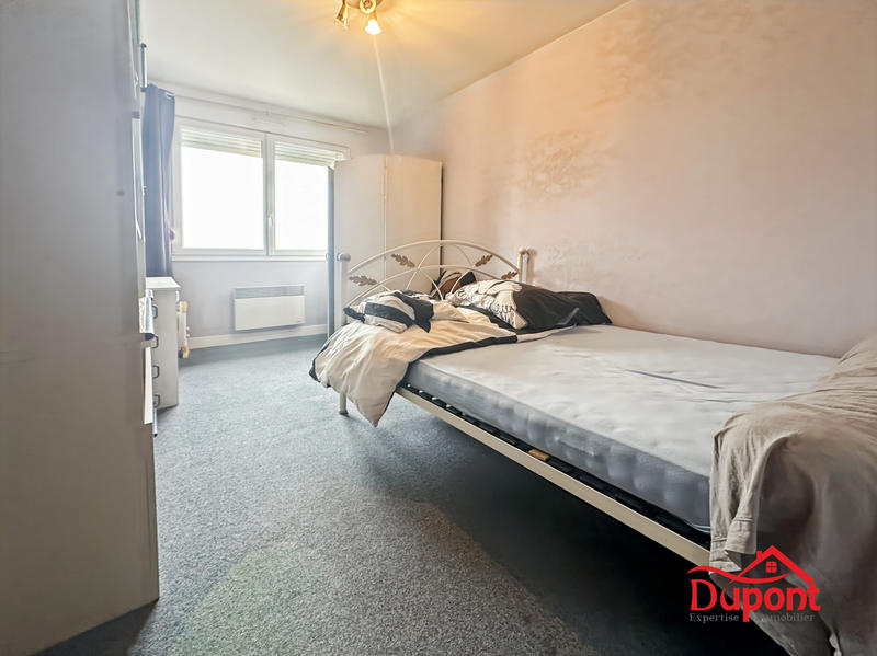 Maison - 180 m² - 7 pièces