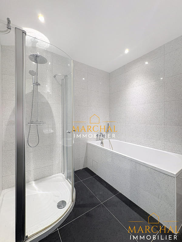 Appartement - 128 m² - 5 pièces