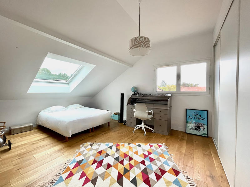 Villa - 230 m² - 7 pièces