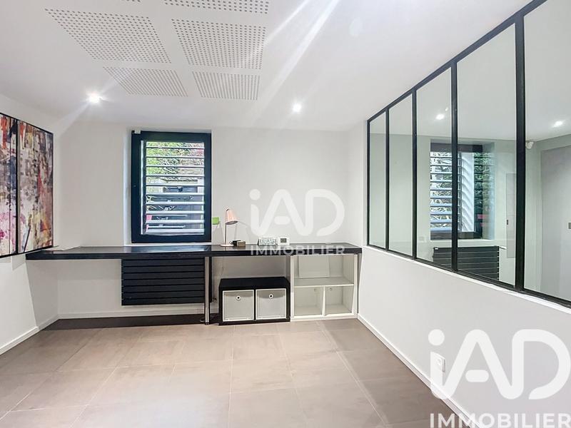 Maison - 170 m² - 8 pièces