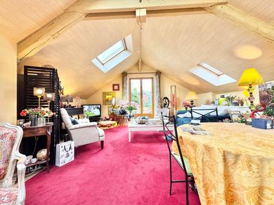 Immeuble - 206 m² - 5 pièces