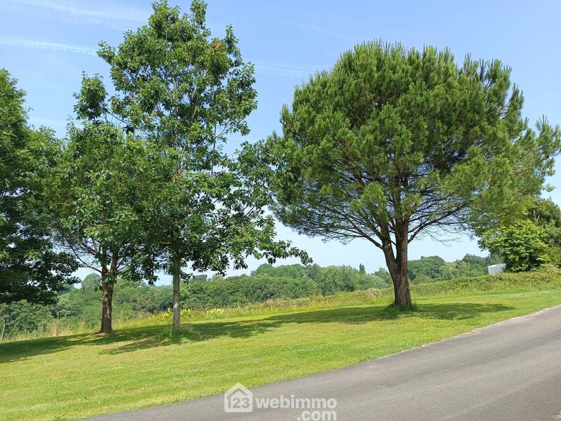 Maison - 180 m² - 7 pièces