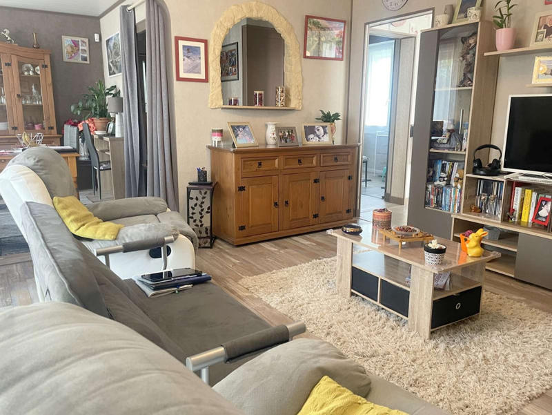 Maison - 80 m² - 5 pièces