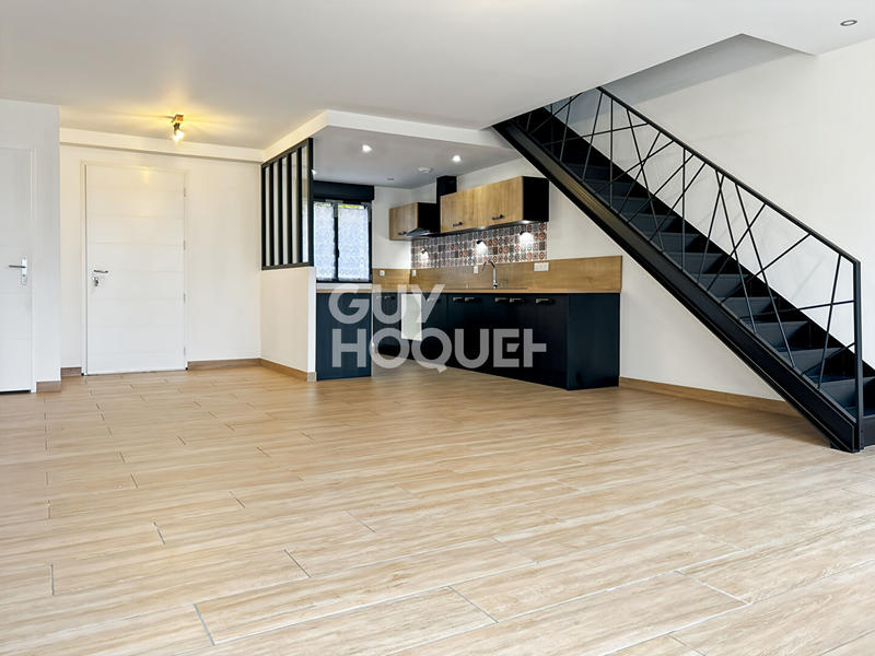 Maison - 82 m² - 5 pièces