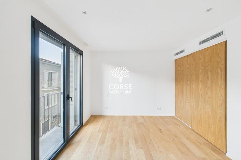 Duplex - 110 m² - 4 pièces