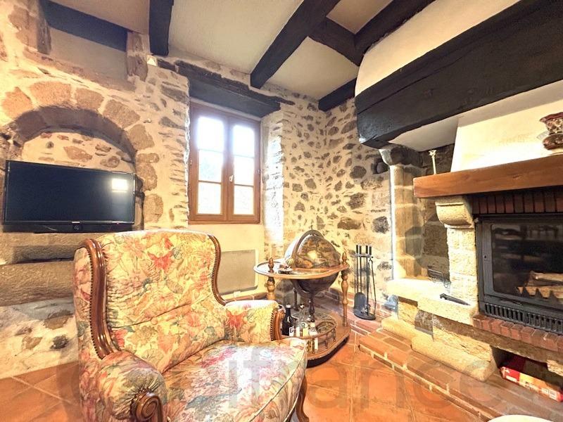 Maison de village - 64 m² - 3 pièces