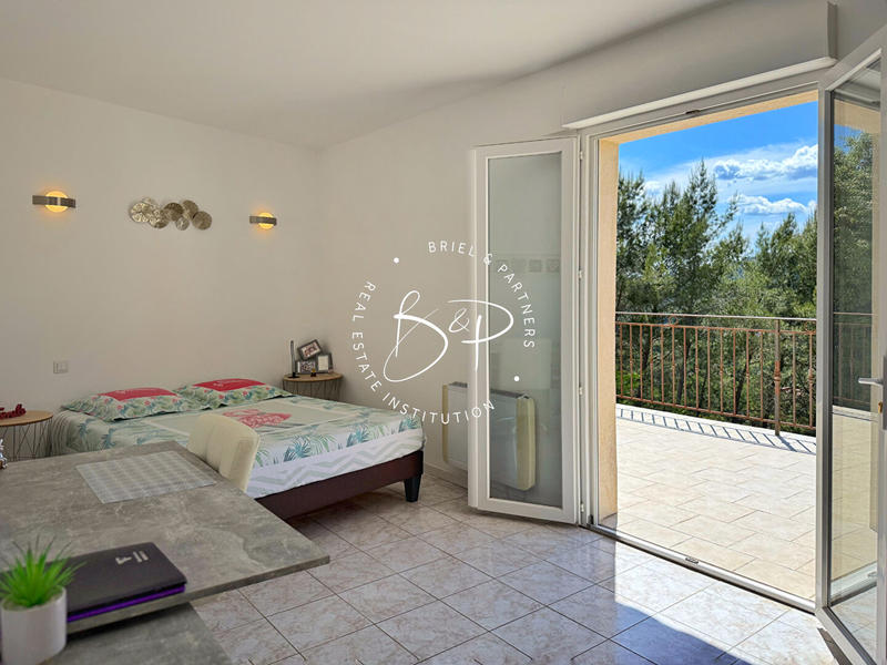 Maison - 173 m² - 7 pièces