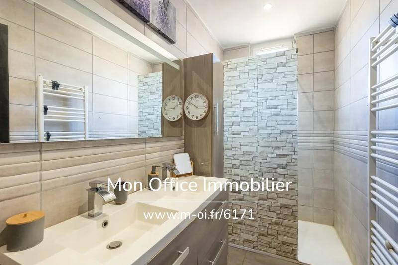 Maison - 82 m² - 5 pièces