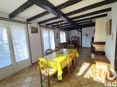 Maison - 121 m² - 6 pièces