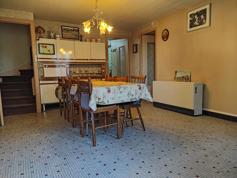 Maison de village - 110 m² - 7 pièces