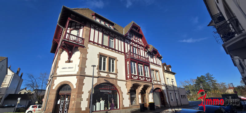 Appartement - 172 m² - 6 pièces