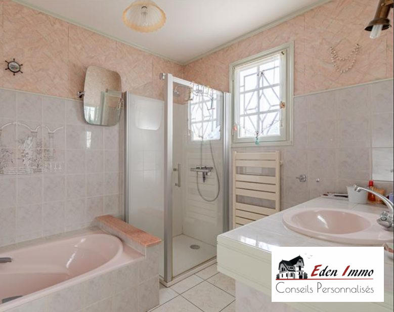 Villa - 230 m² - 8 pièces