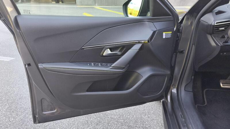 Peugeot 208 II 1.2 PureTech 100 Eat8 Gt Pack