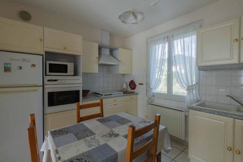 Maison - 83 m² - 5 pièces