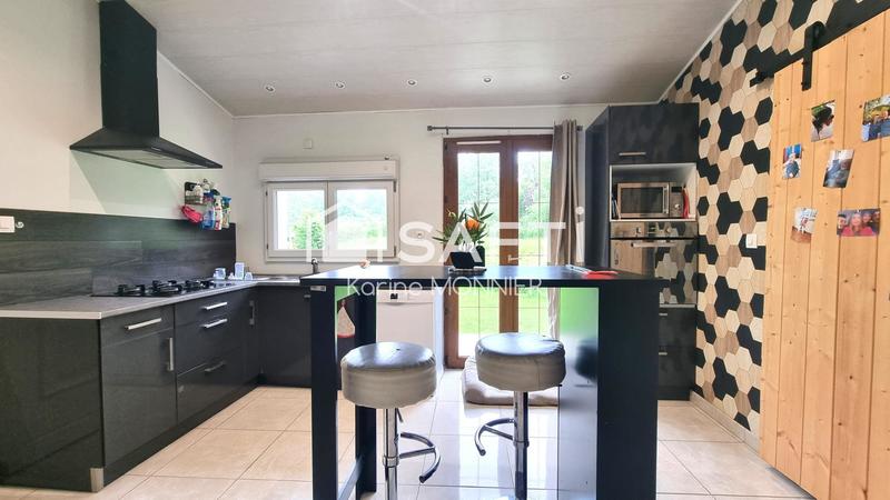 Maison - 96 m² - 4 pièces