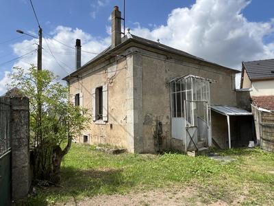 Maison - 105 m² - 5 pièces