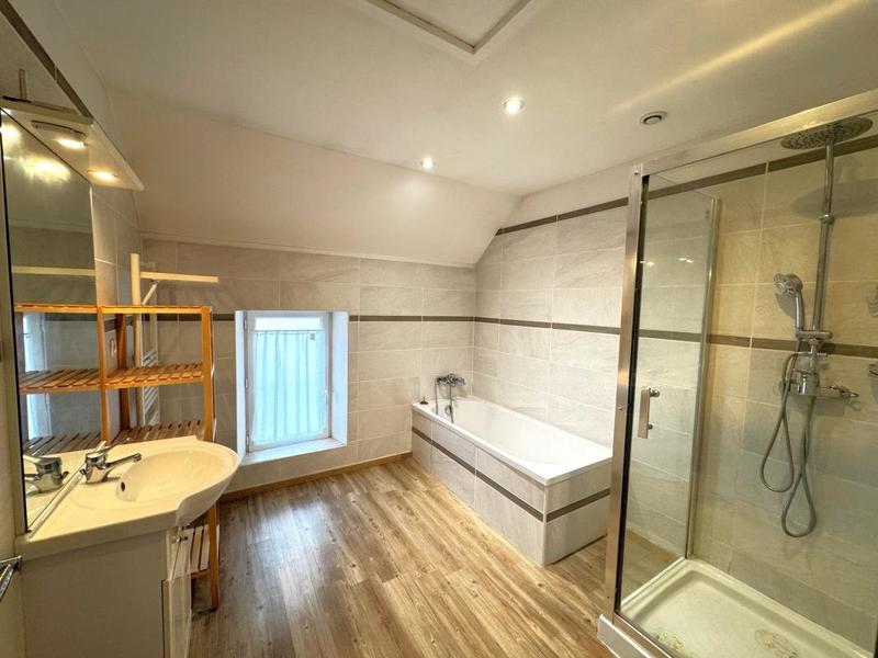 Maison - 80 m² - 3 pièces