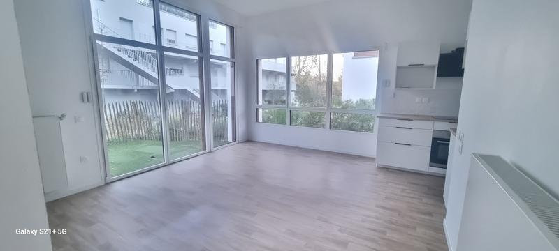 Appartement - 79 m² - 4 pièces