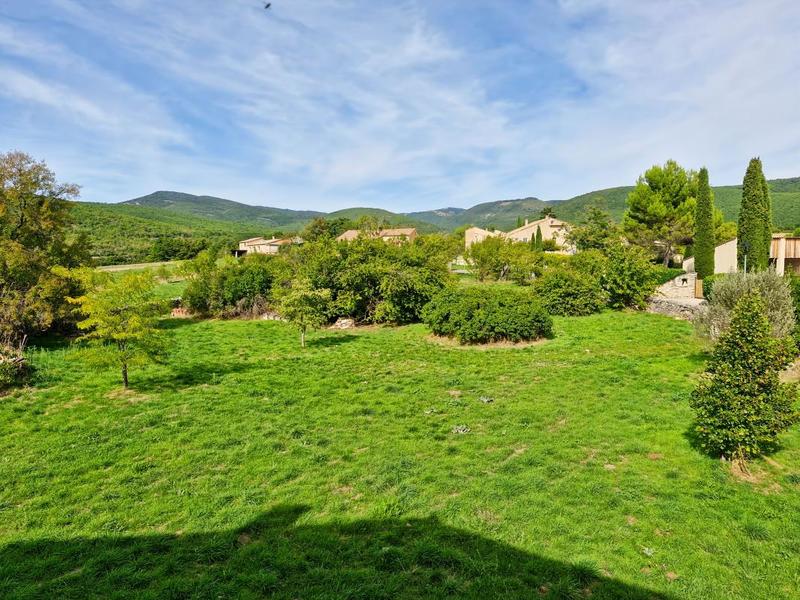 Maison en pierre - 200 m² - 5 pièces