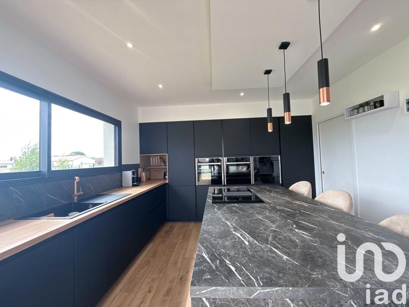 Maison - 160 m² - 5 pièces