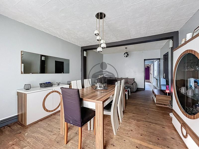 Maison - 77 m² - 4 pièces