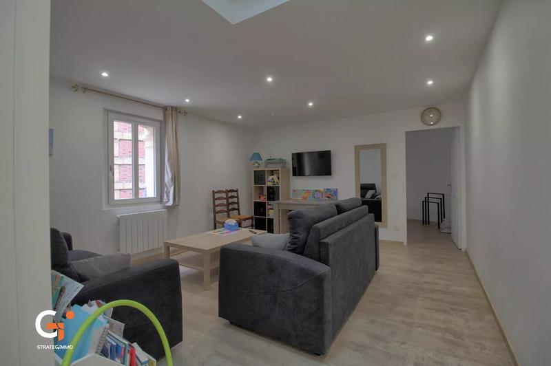 Maison de ville - 104 m² - 6 pièces