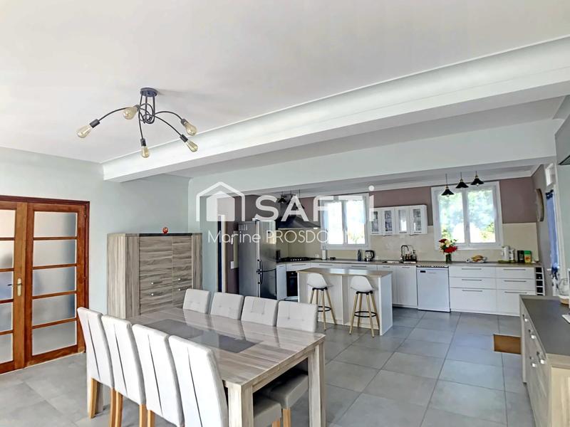 Maison - 135 m² - 4 pièces