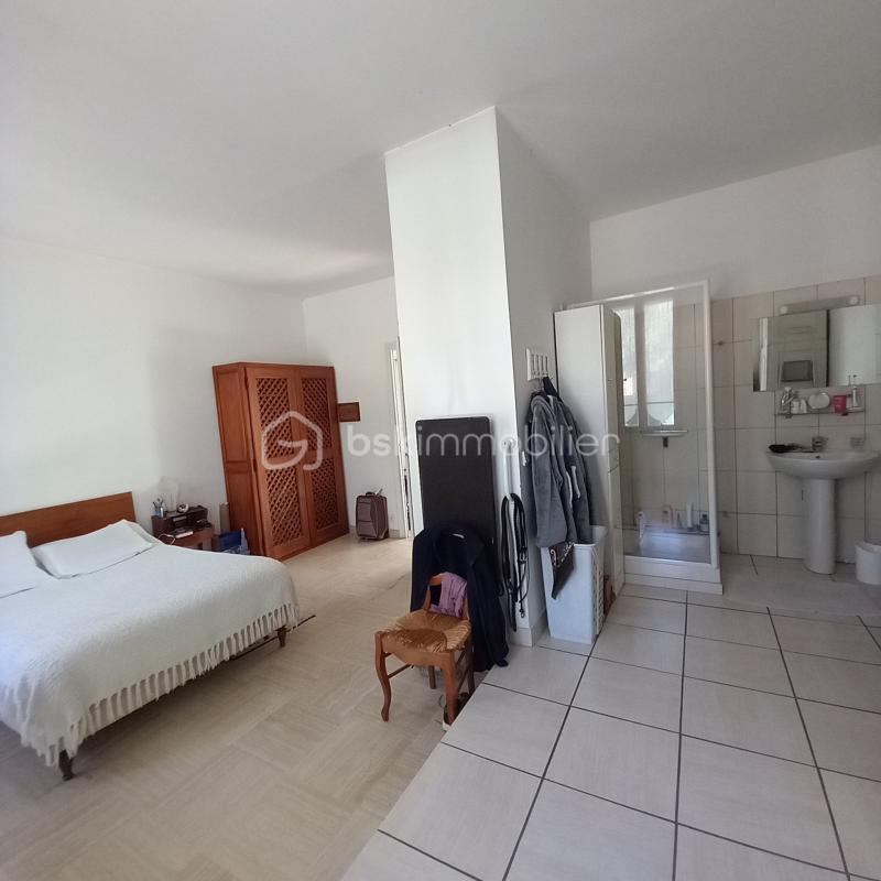 Appartement - 141 m² - 4 pièces