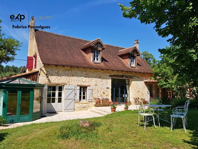 Maison - 170 m² - 7 pièces