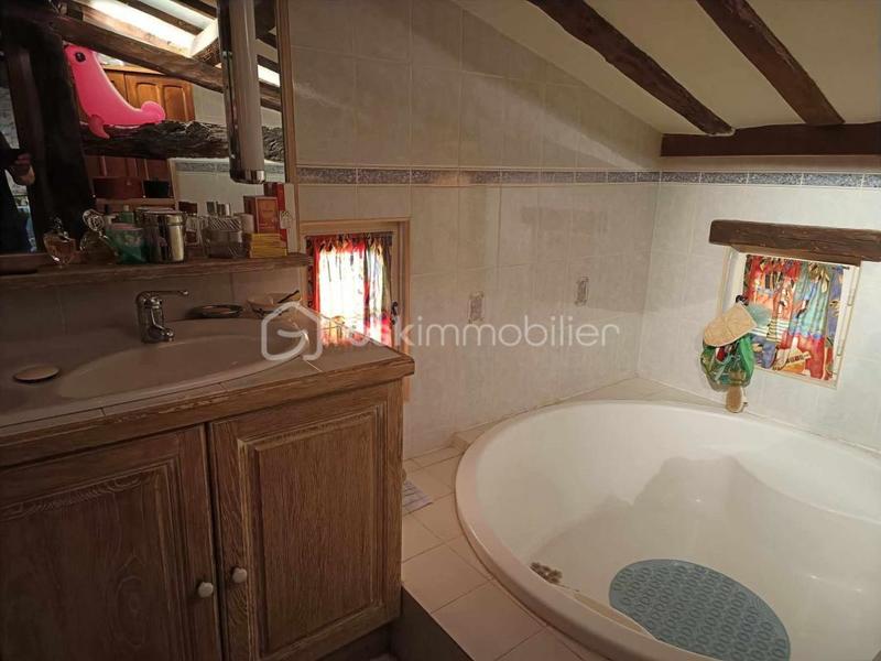 Maison de village - 309 m² - 11 pièces