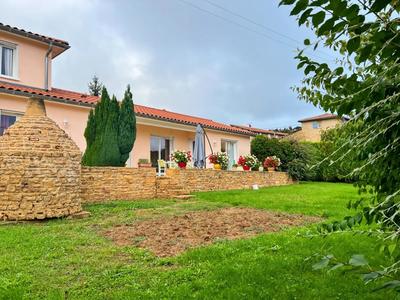 Maison - 140 m² - 6 pièces