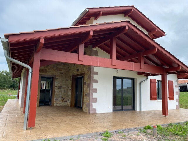 Maison - 120 m² - 5 pièces