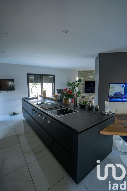 Maison - 154 m² - 5 pièces