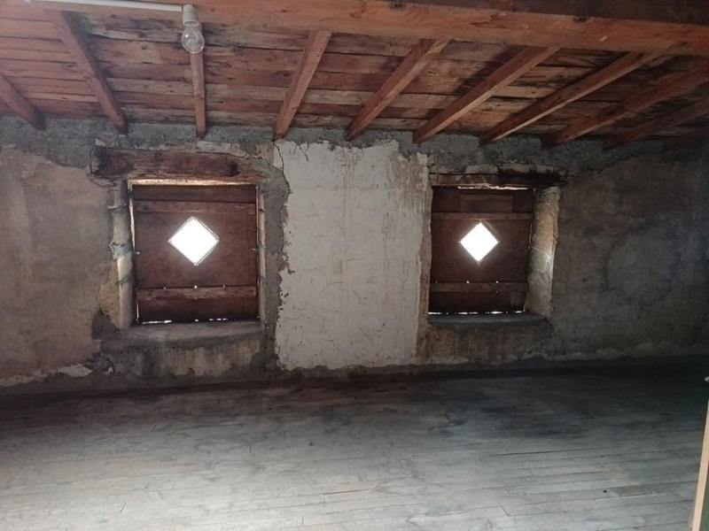 Maison - 171 m² - 9 pièces