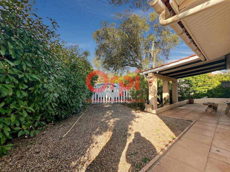 Villa - 77 m² - 3 pièces