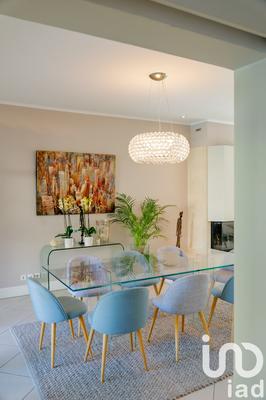 Maison - 193 m² - 6 pièces