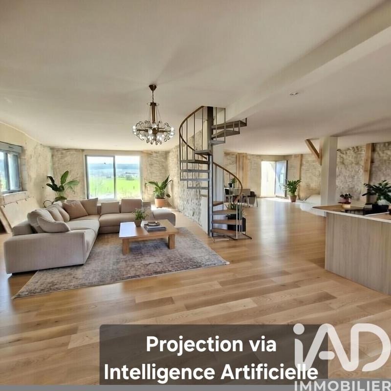 Maison - 268 m² - 4 pièces