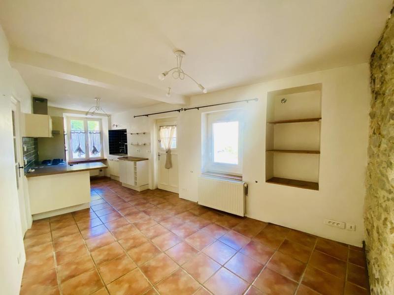 Maison de village - 89 m² - 4 pièces