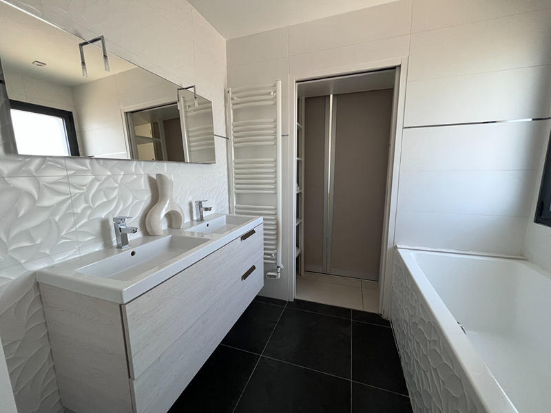 Appartement - 162 m² - 5 pièces