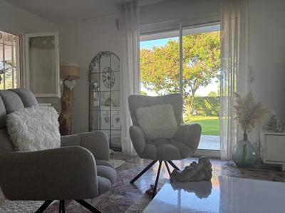 Maison - 206 m² - 8 pièces