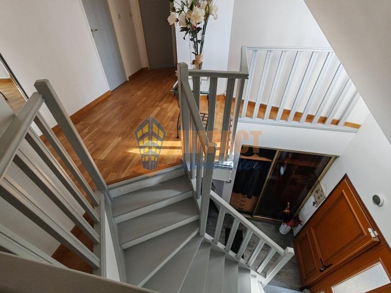 Pavillon - 151 m² - 5 pièces