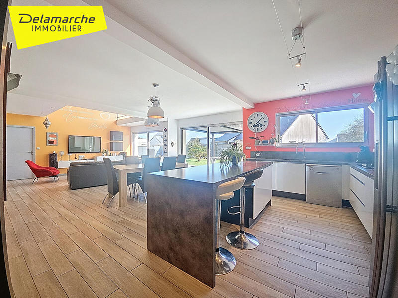 Maison - 165 m² - 6 pièces