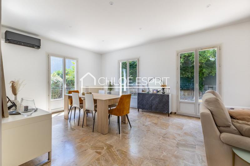 Maison - 167 m² - 10 pièces