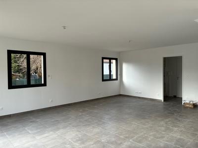 Maison - 111 m² - 5 pièces