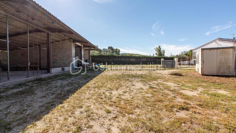 Terrain - 8 806 m²
