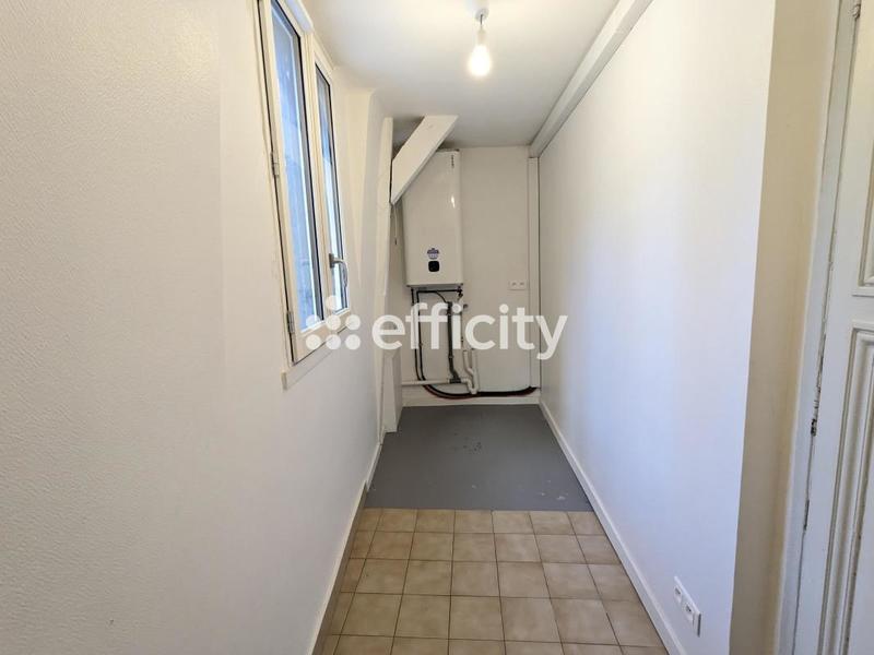 Appartement - 66 m² - 2 pièces